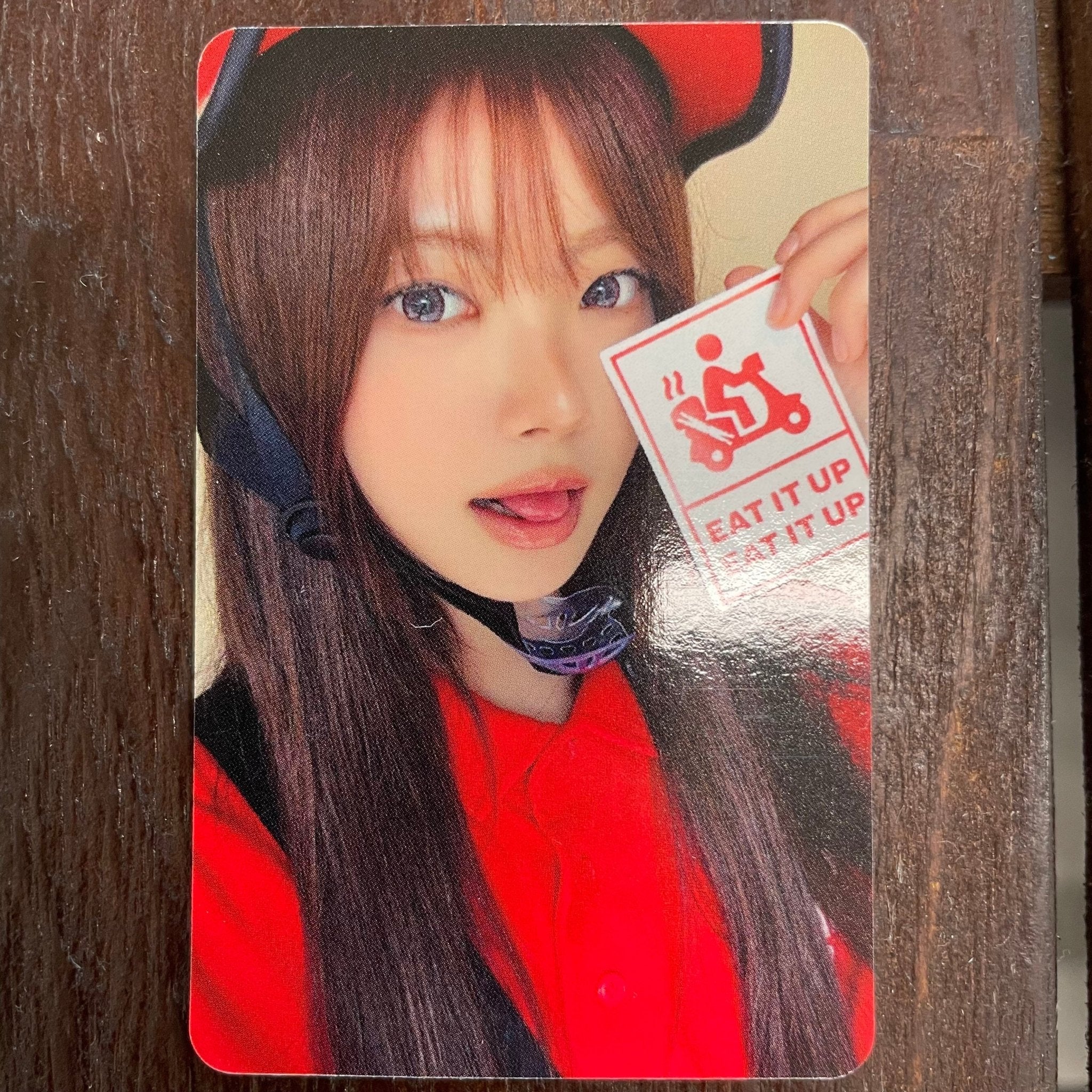 LE SSERAFIM SPAGHETTI Apple Music POB Photocard | Official