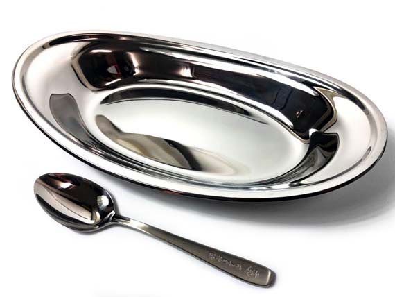 ステンレスカレー食器セット(海上自衛隊)」海上自衛隊に納入されている