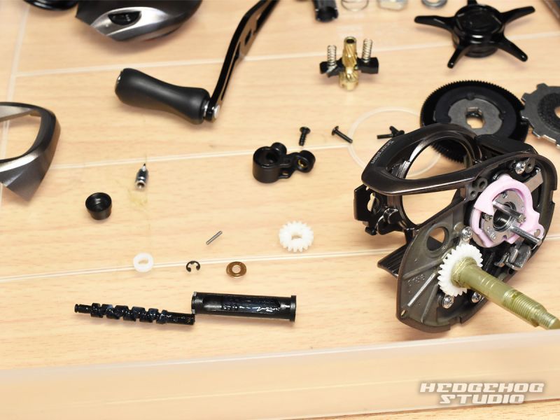 17スコーピオンBFS XGをカラーカスタム&ベアリングチェック!