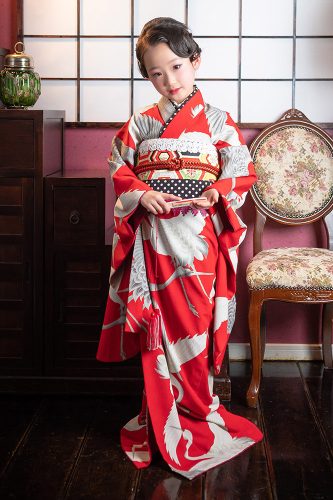 7歳 赤鶴（おひき姿） | つくば市のレトロ七五三撮影ハイカラ