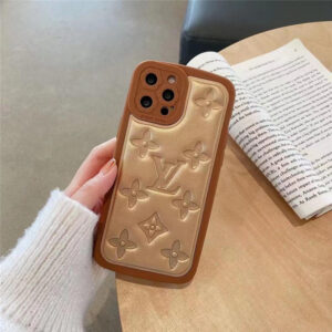 iphone16/16pro/15pro max/15proケース ルイヴィトン2023 iphone14