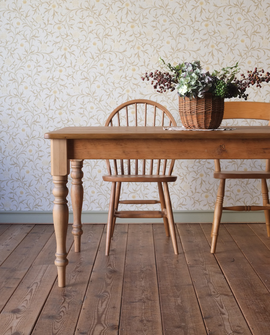 パイン家具 (有)ハーベスト / 時代を超えるパイン家具