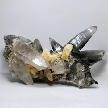 希少・トップクォリティ]インド/マハラシュトラ州産ブラックアメジスト