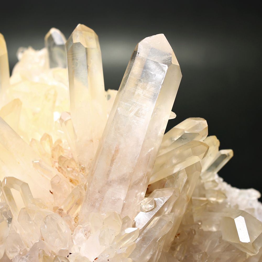 高品質]マダガスカル産水晶クラスター/クリアイエロー（大型原石2.42kg