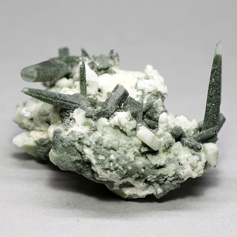 特別価格/ガネッシュヒマール産]ヒマラヤ水晶クラスター/原石 - 埼玉県