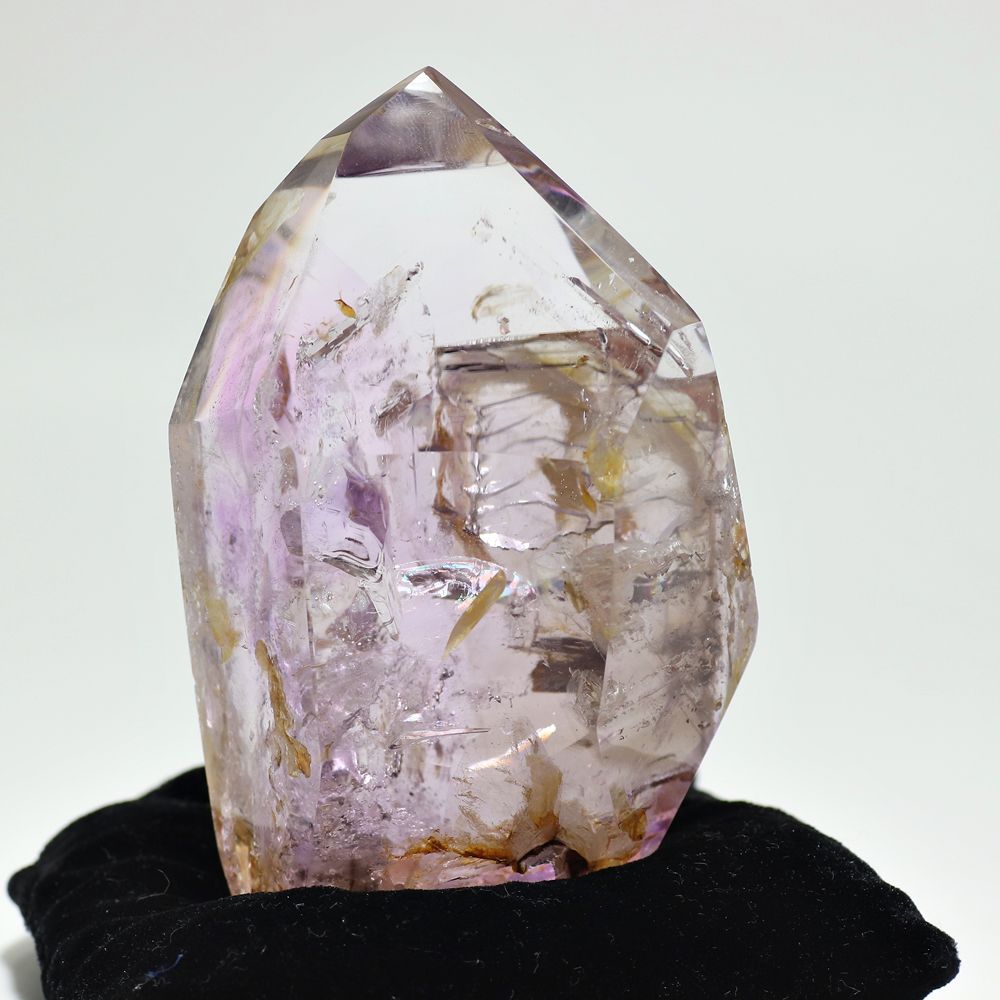 高品質]マダガスカル産アメジストエレスチャル磨き石/水入り