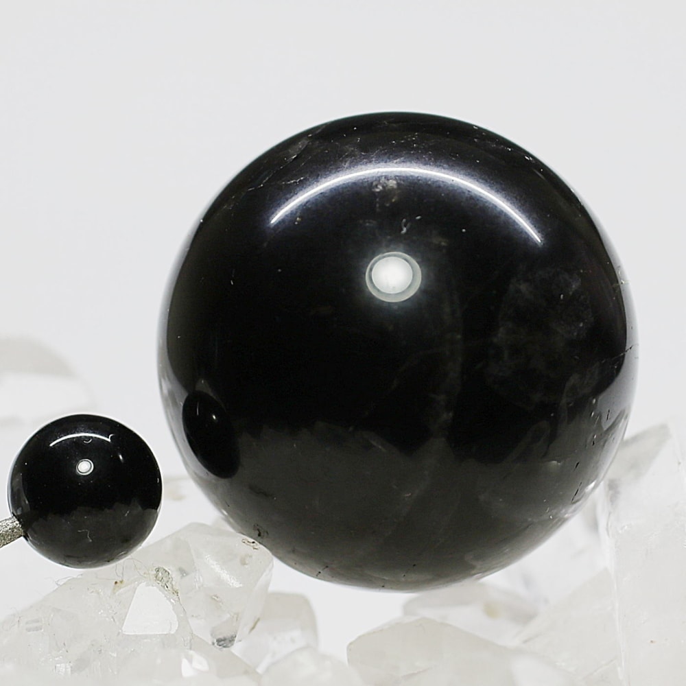 山東省産]スターモリオン丸玉/天然黒水晶スフィア（直径32.7mm