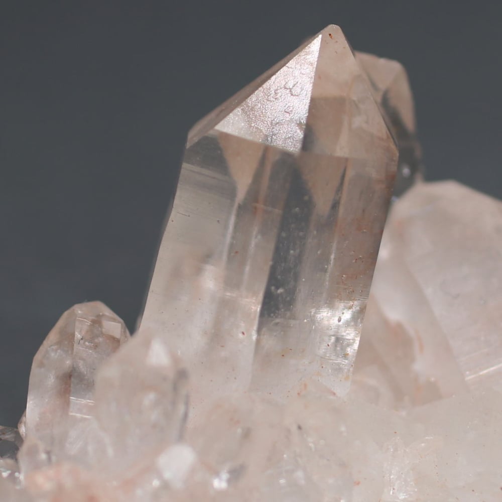 高品質]インド/マニカラン産ヒマラヤ水晶クラスター/原石小さめサイズ