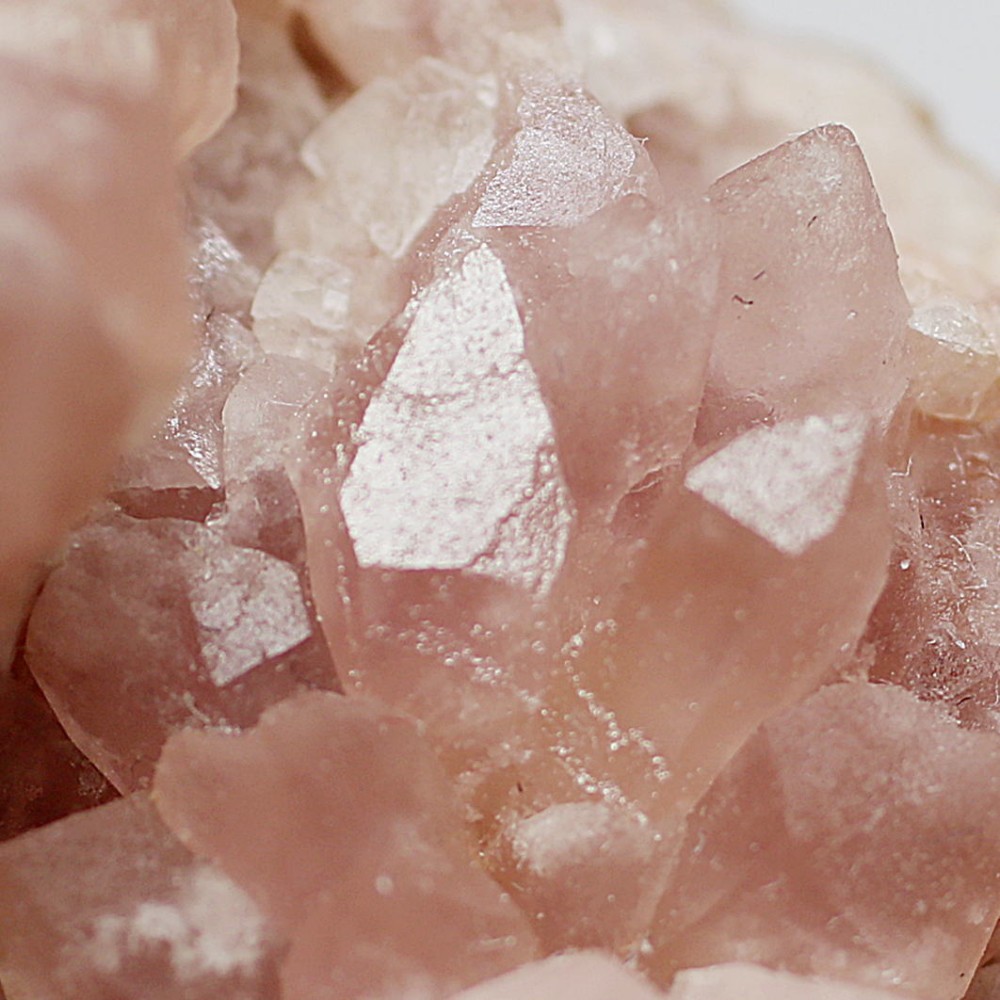 アルゼンチン/パタゴニアチョイケ鉱山産] ピンクアメジストクラスター