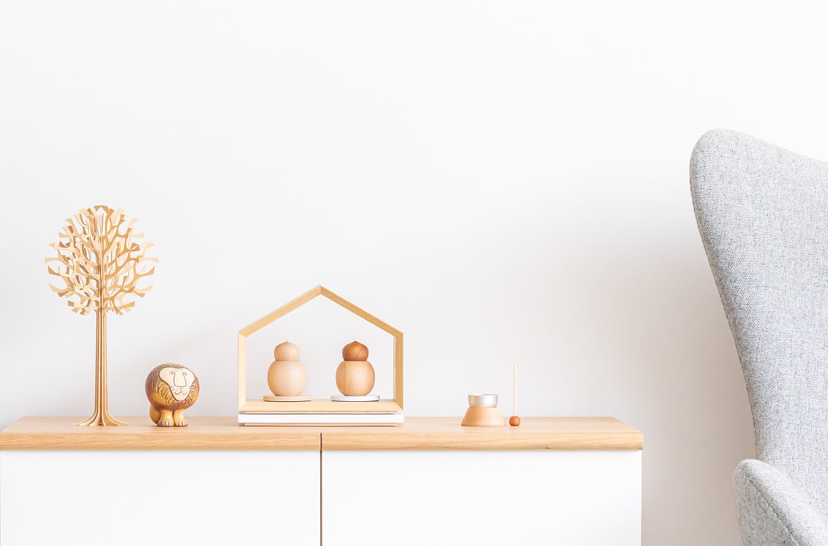 デザインミニ仏壇「いのりのおうち」｜手元供養ブランド いのり