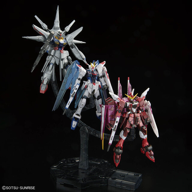機動戦士ガンダムSEED」で活躍した「フリーダム」ら3機が限定