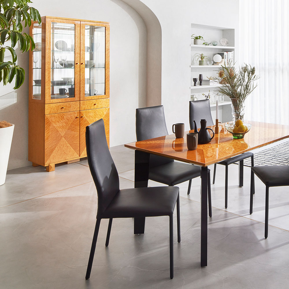 ダイニングチェア「アマンダ」革ブラック色 | 【公式】大塚家具