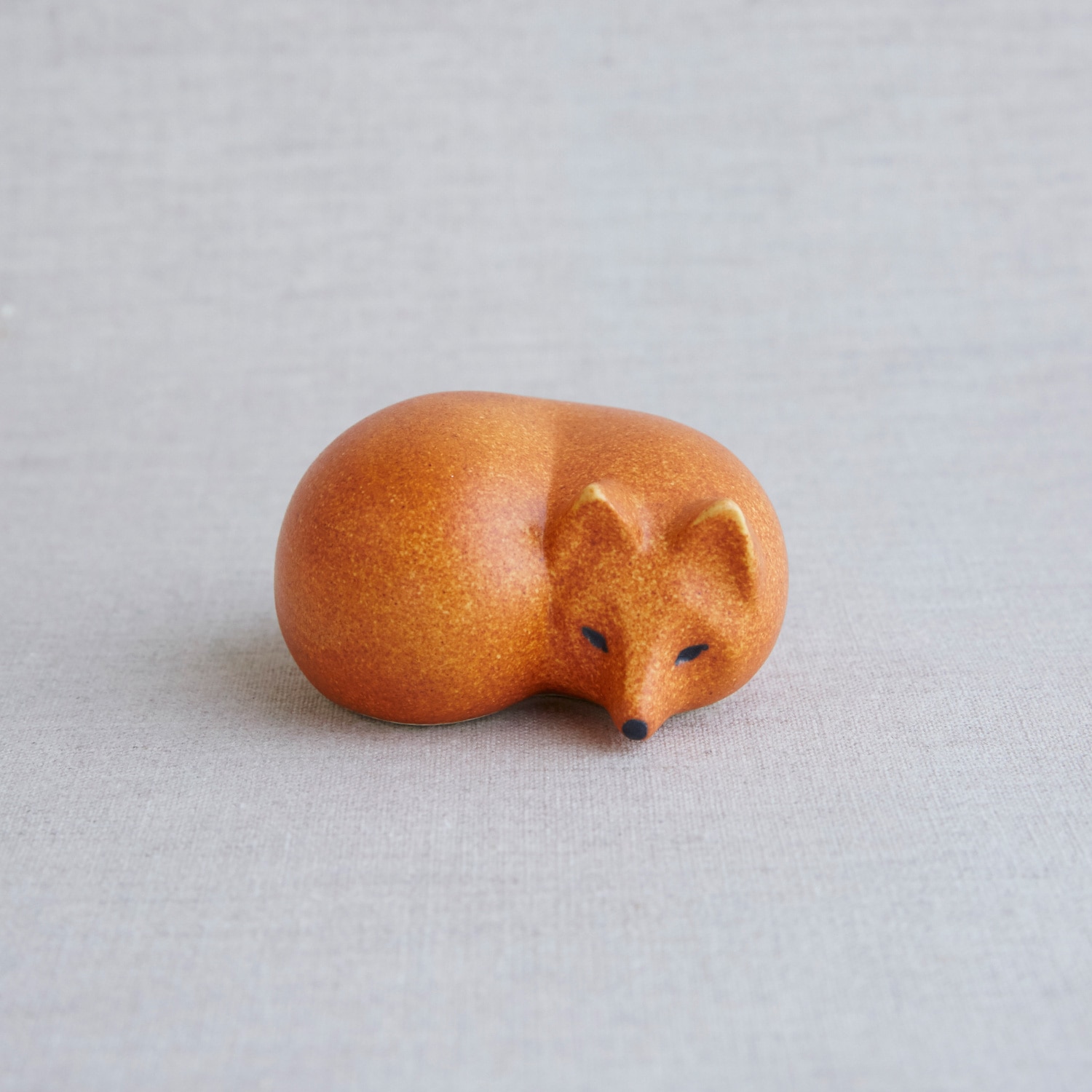 定番品】Lisa Larson Fox Mini｜入荷待ち商品｜IDEE SHOP Online