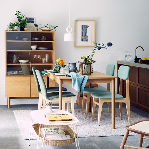 STILT VITRINE｜チェスト・キャビネット｜IDEE SHOP Online