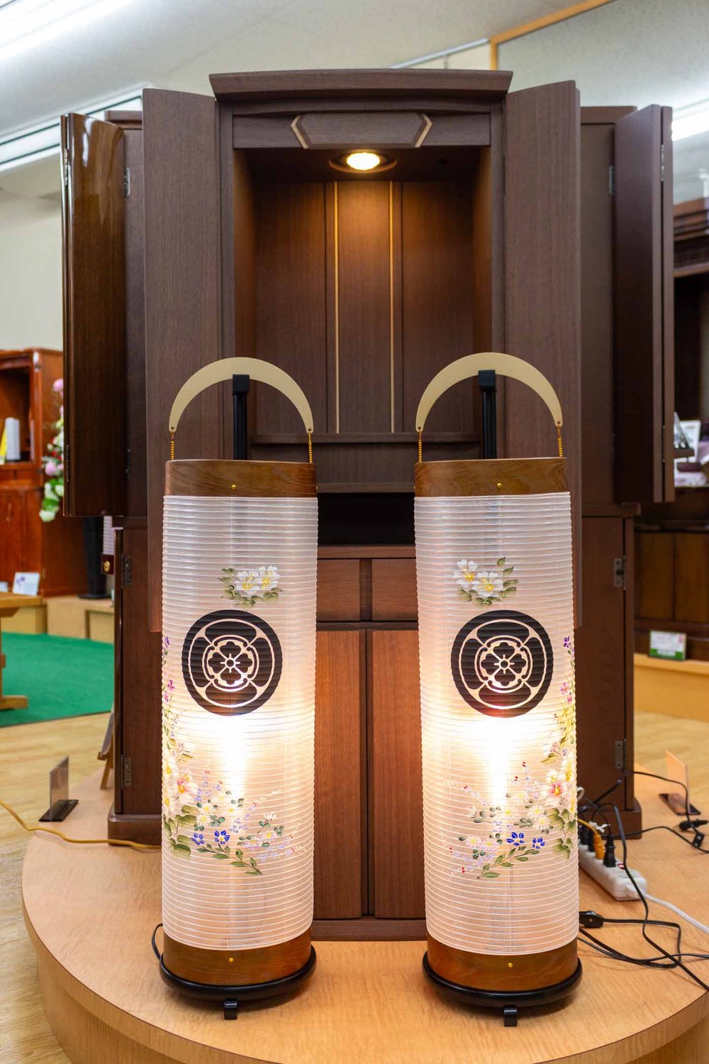 盆提灯（住吉提灯・スタンド式）2024年 商品紹介｜一休さんのはなおか