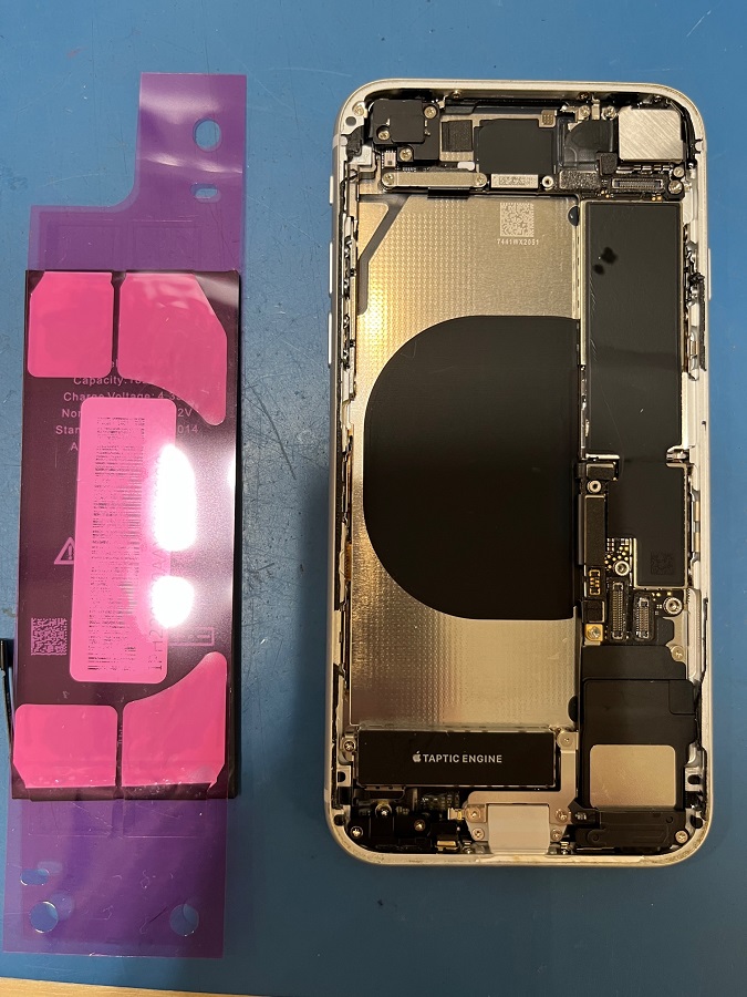 iPhone8バッテリー交換のご案内！ | iPhone修理アイサポ 修理事例