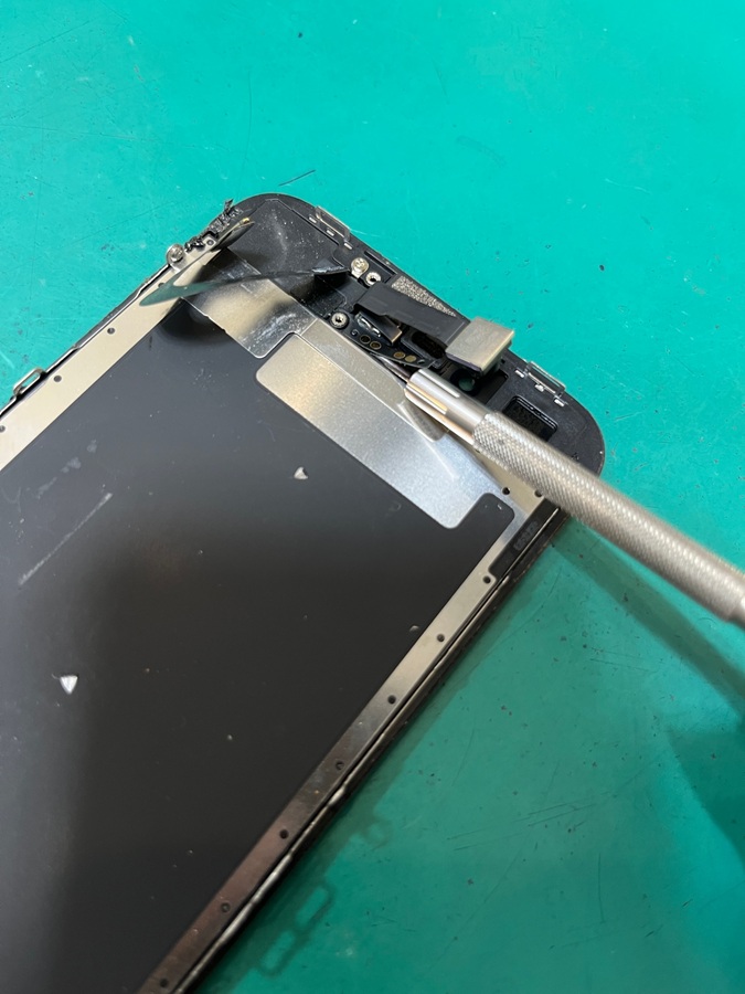 iPhone SE3画面割れ交換のご案内！ | iPhone修理アイサポ 修理事例