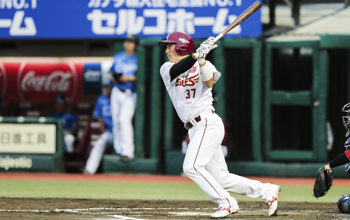 東北楽天ゴールデンイーグルスの嶋基宏選手、今年もピンクリボン活動を