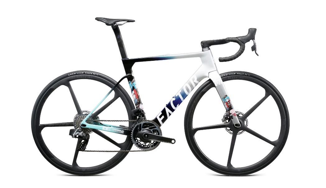 特別限定カラー】OSTRO VAM /HANZO Racing Miku Limited Edition 予約