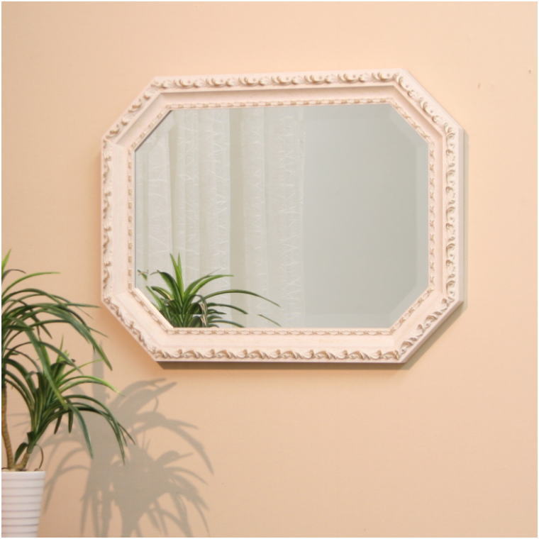 イタリア直輸入 かわいい木製八角形ウォールミラー アンティーク