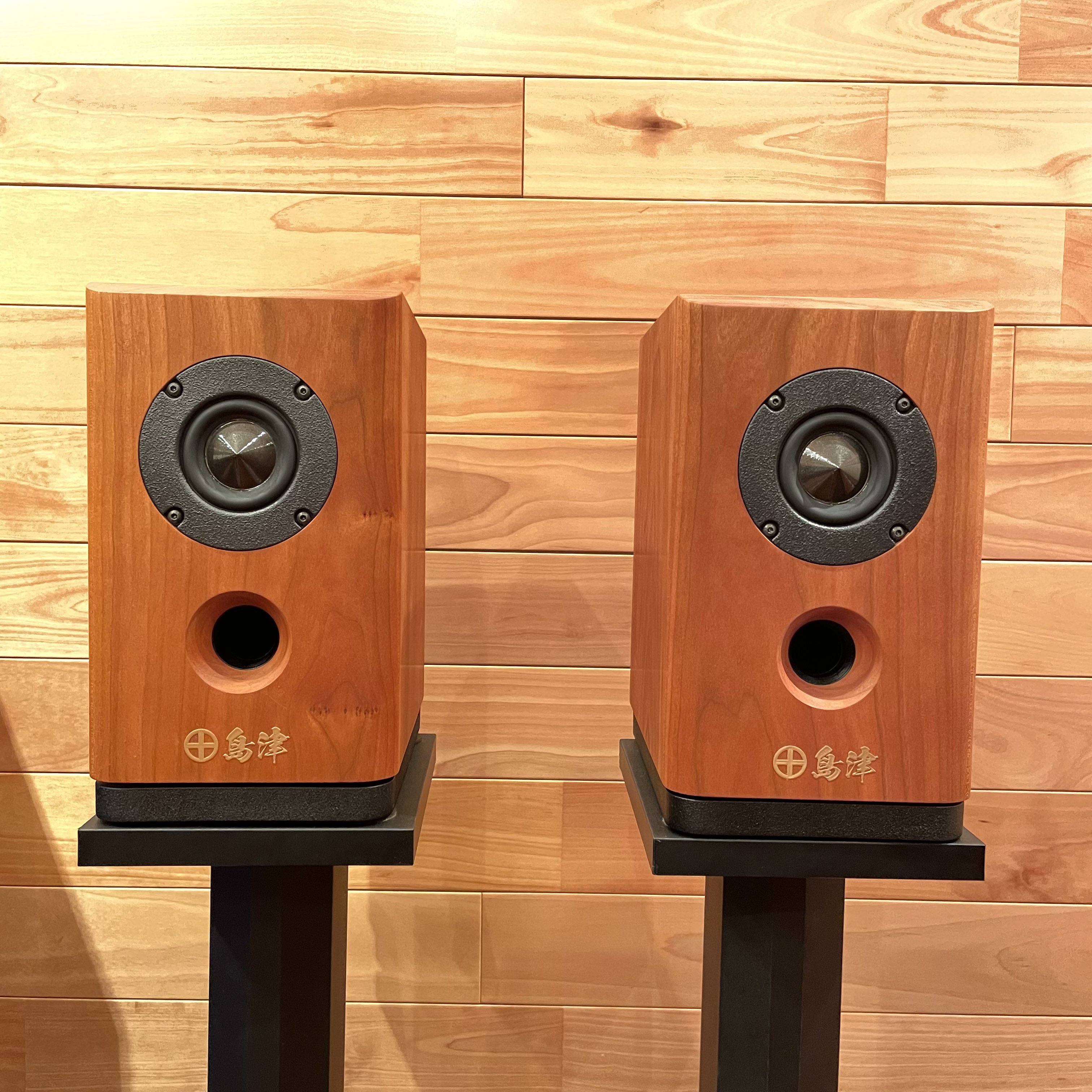 島津/スピーカー/Model-1(ペア)のご紹介です。