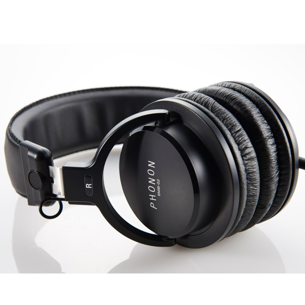 世界の一流がほれ込んだサウンド！PHONONのモニターヘッドホン「SMB-02