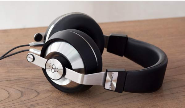 finalのヘッドホン、SONOROUS VIのご紹介です。