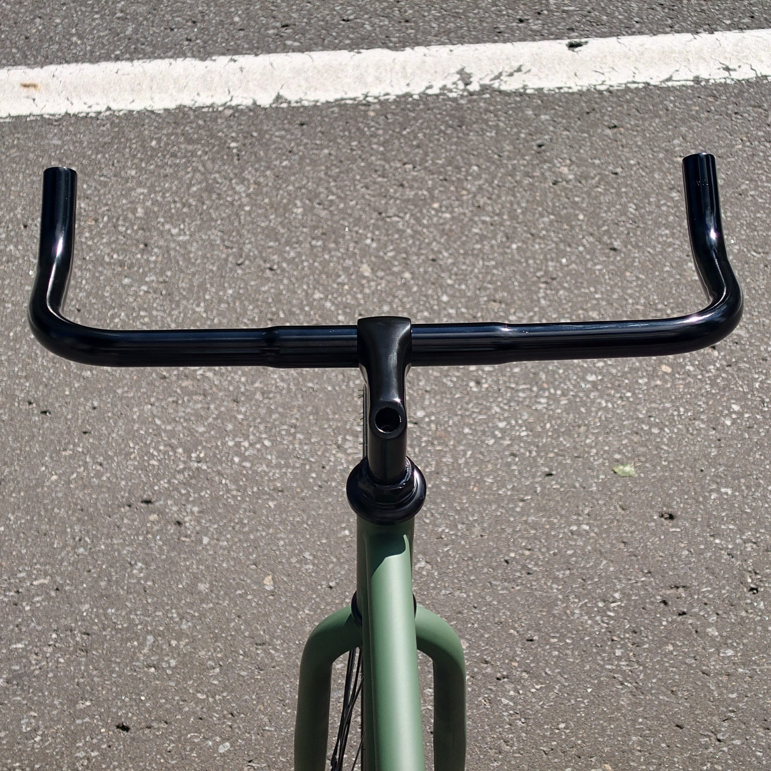 ブルホーン カスタム ハンドル ピストバイク ロードバイク クロス