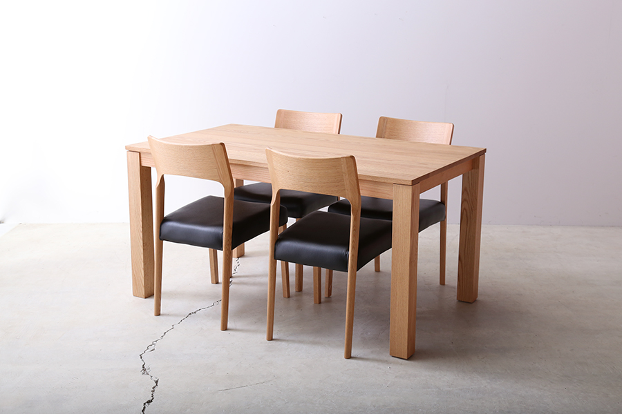 SE 伸長式無垢材ダイニングテーブル WN(ウォールナット