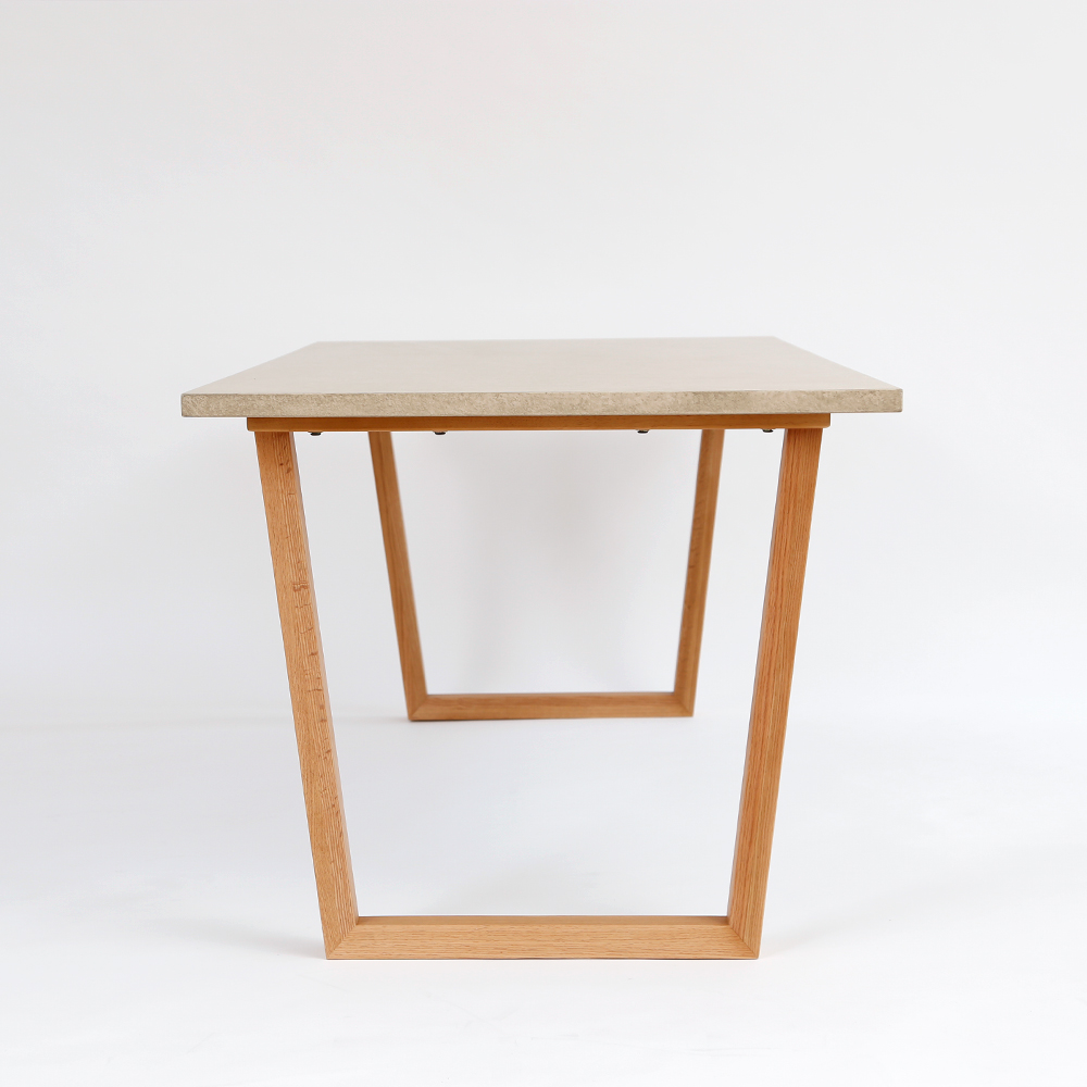 アクルテック ダイニングテーブル（横幅160 x 奥行85 cm