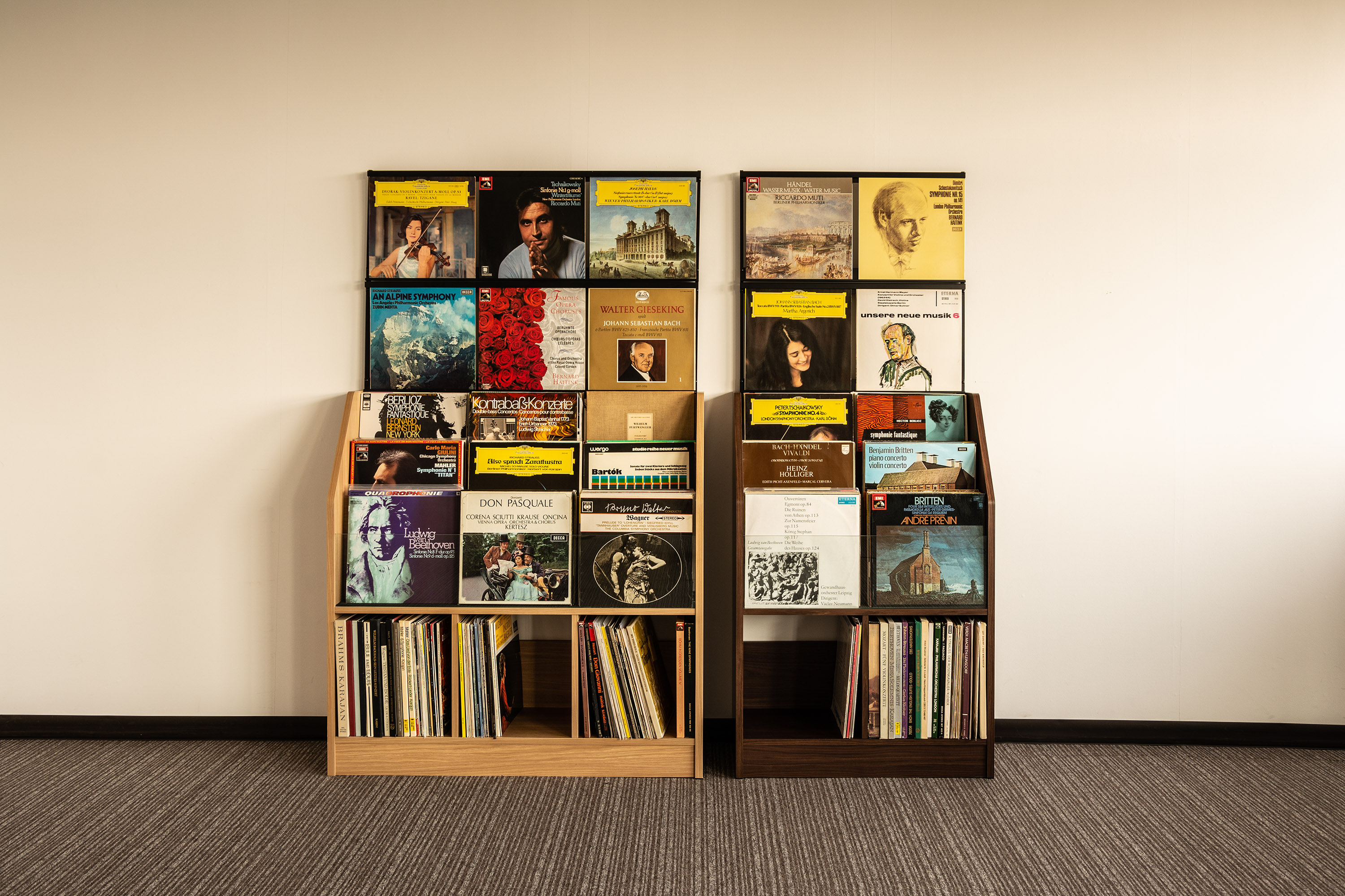 レコードディスプレイラックのご案内 クラシックLPのベーレンプラッテ