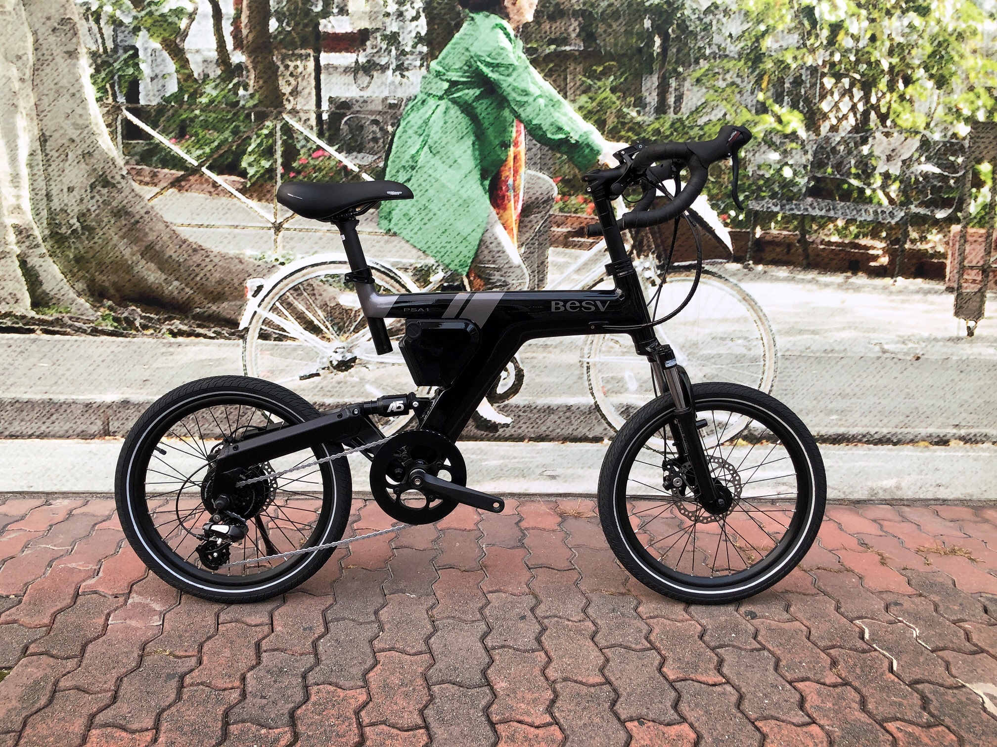 スタイリッシュ×スポーティー】BESV「PSA1」～ドロップハンドル