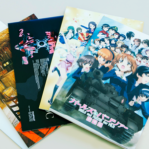 ムービック_プロジェクト01_アニメ映画関連グッズ＆パンフレット制作