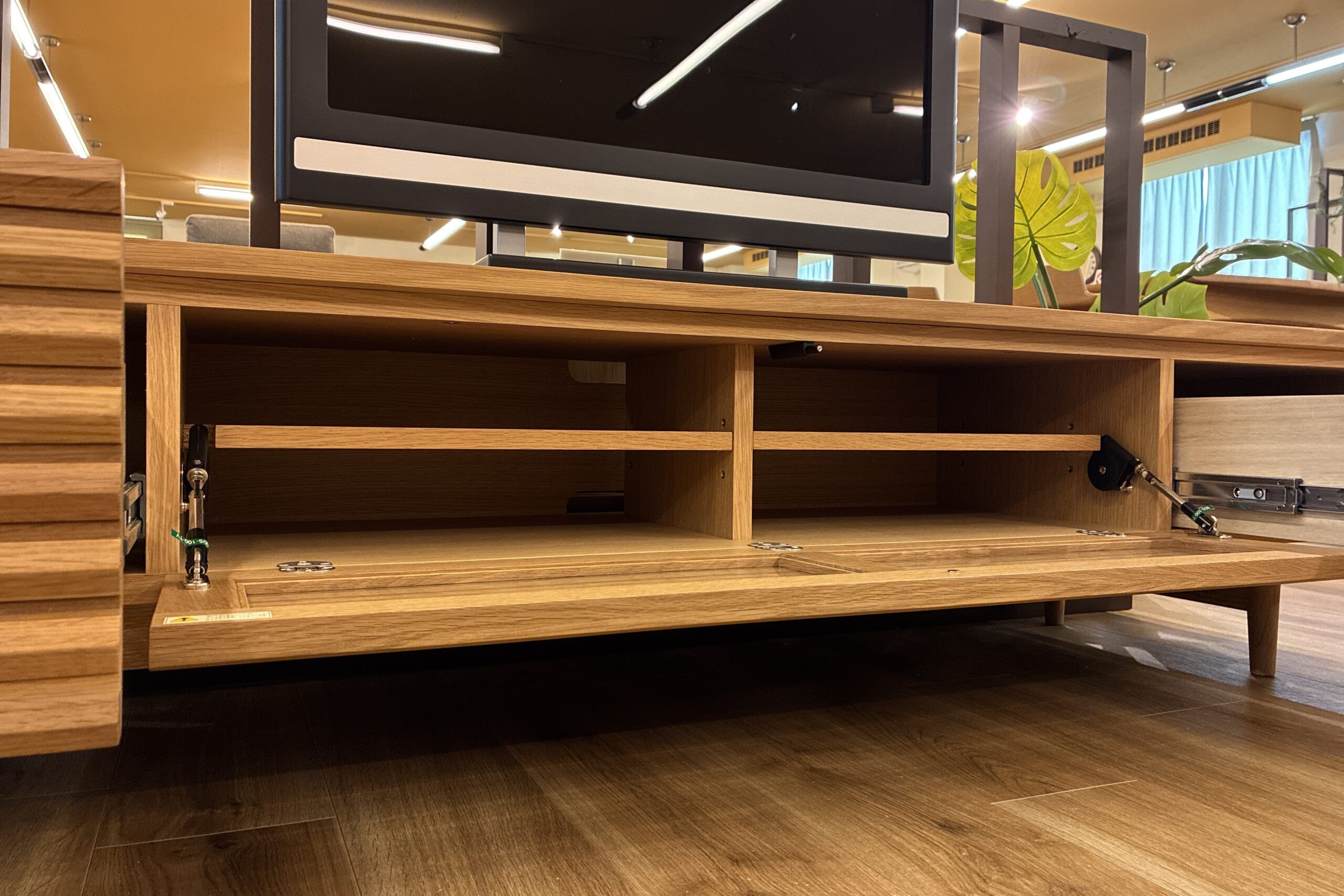 飛騨産業「Standard Collection」AVキャビネット – 木匠舘マイドゥ