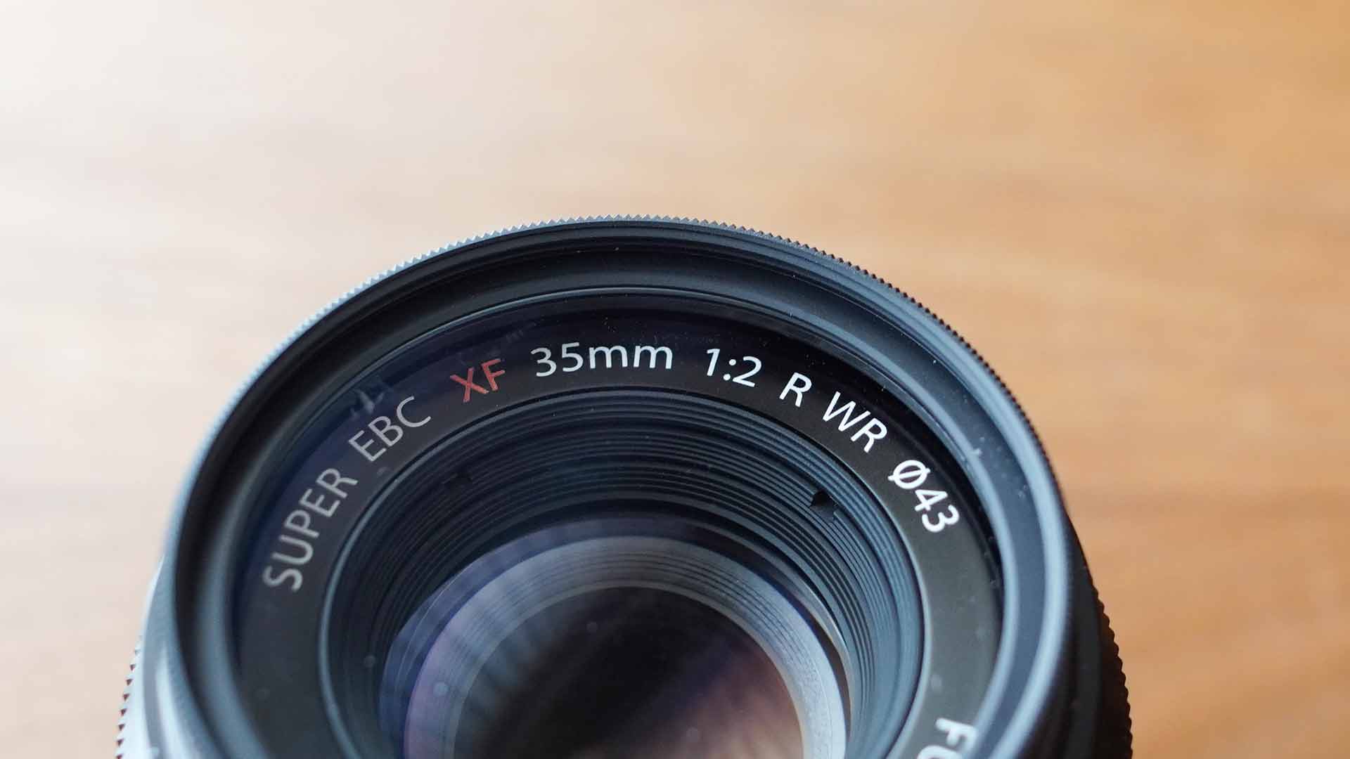 富士フイルム｜軽量・コンパクトで明るい標準レンズ「XF35mmF2 R WR