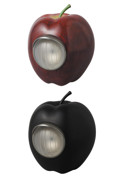 MEDICOM TOY - GILAPPLE