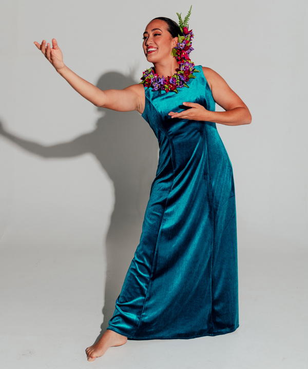 マウナロア【Maunaloa】|フラダンス衣装の専門店|ノースリーブドレス