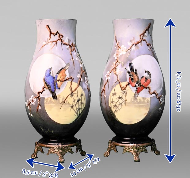 BACCARAT, Pair of vases with Japanese decoration, circa 1900 - Objects