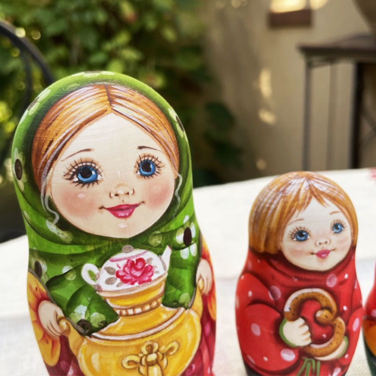 ロシア雑貨店マリンカ / 限定入荷 スヴェトラーナ・カバノワ作