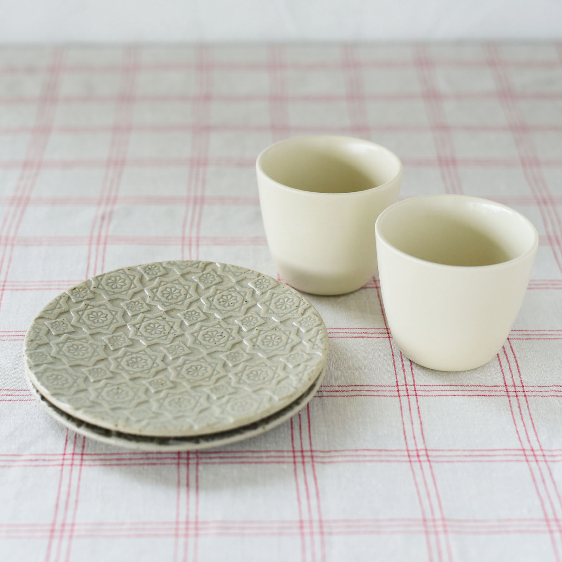 ギフトセット :: 出産 :: 取り皿とカップのペアセット(青磁