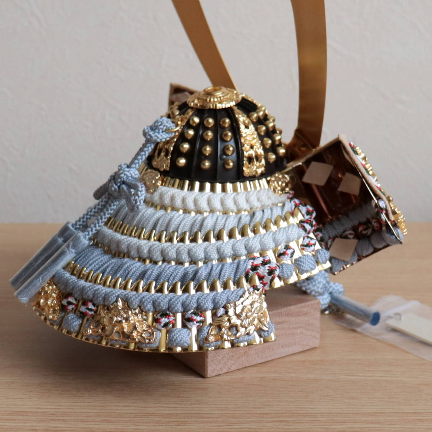 五月人形 選べる2色京都・平安武久作 京8号淡色兜(薄水、薄緑) 純金箔