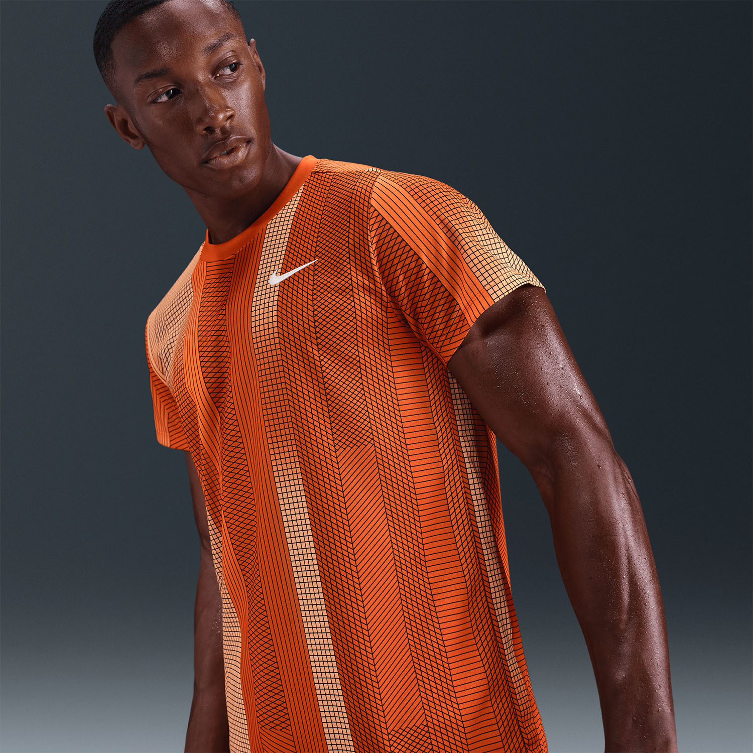 Nike Victory Graphic Men's Tennis T-Shirt Campfire Orange/White