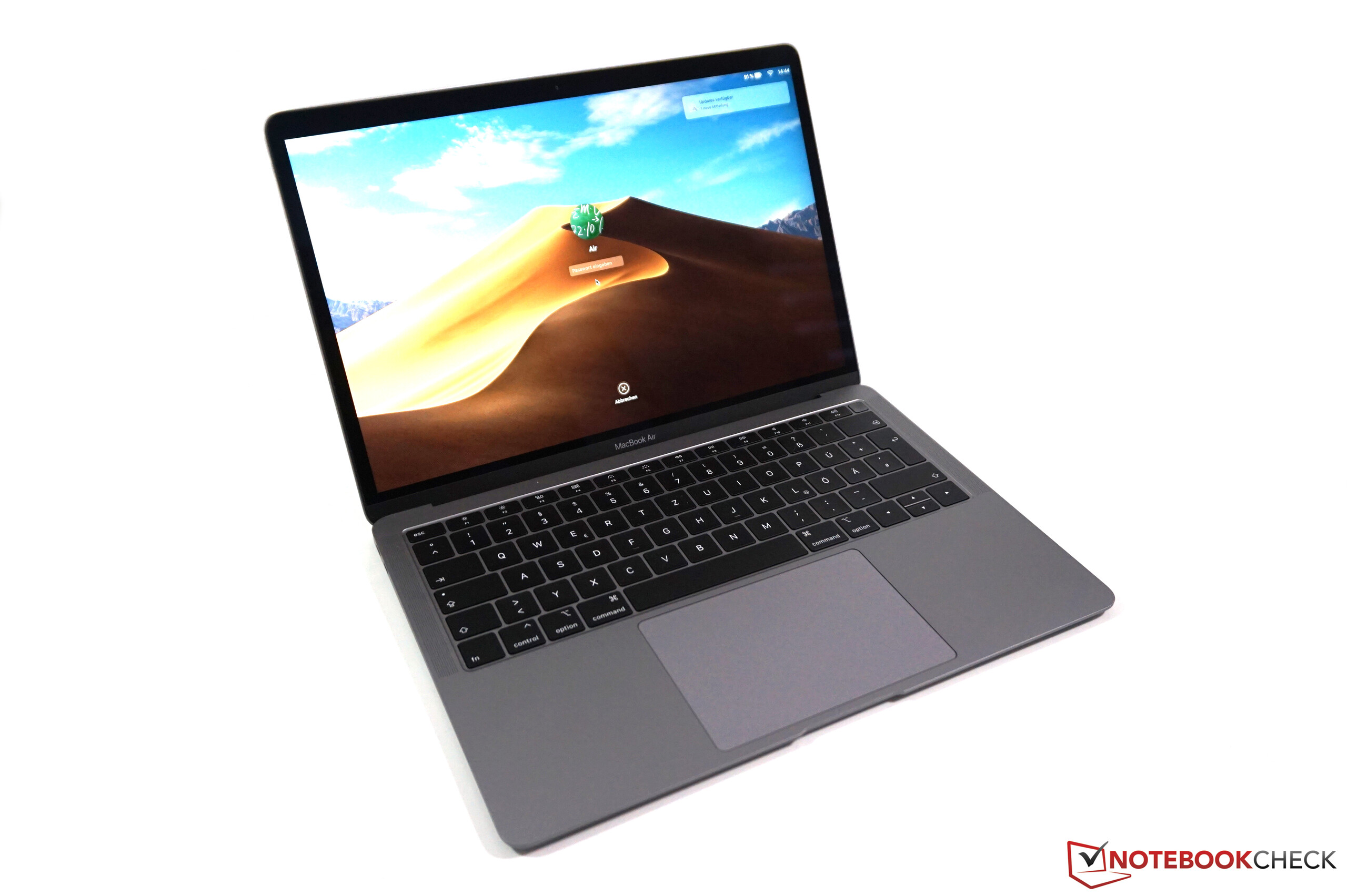 Apple Macbook Air 2019 in Review: Now with True Tone, but the fan