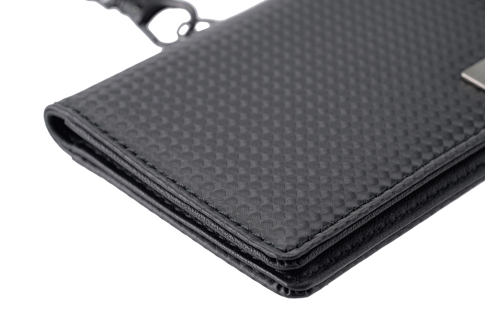 ノイインテレッセ】IDカードケース(二つ折り・2面)□カーボン