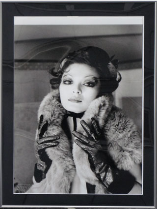 イリナ・イオネスコ×横町慶子 ポスター額 「je ne sais pas」 / イリナ