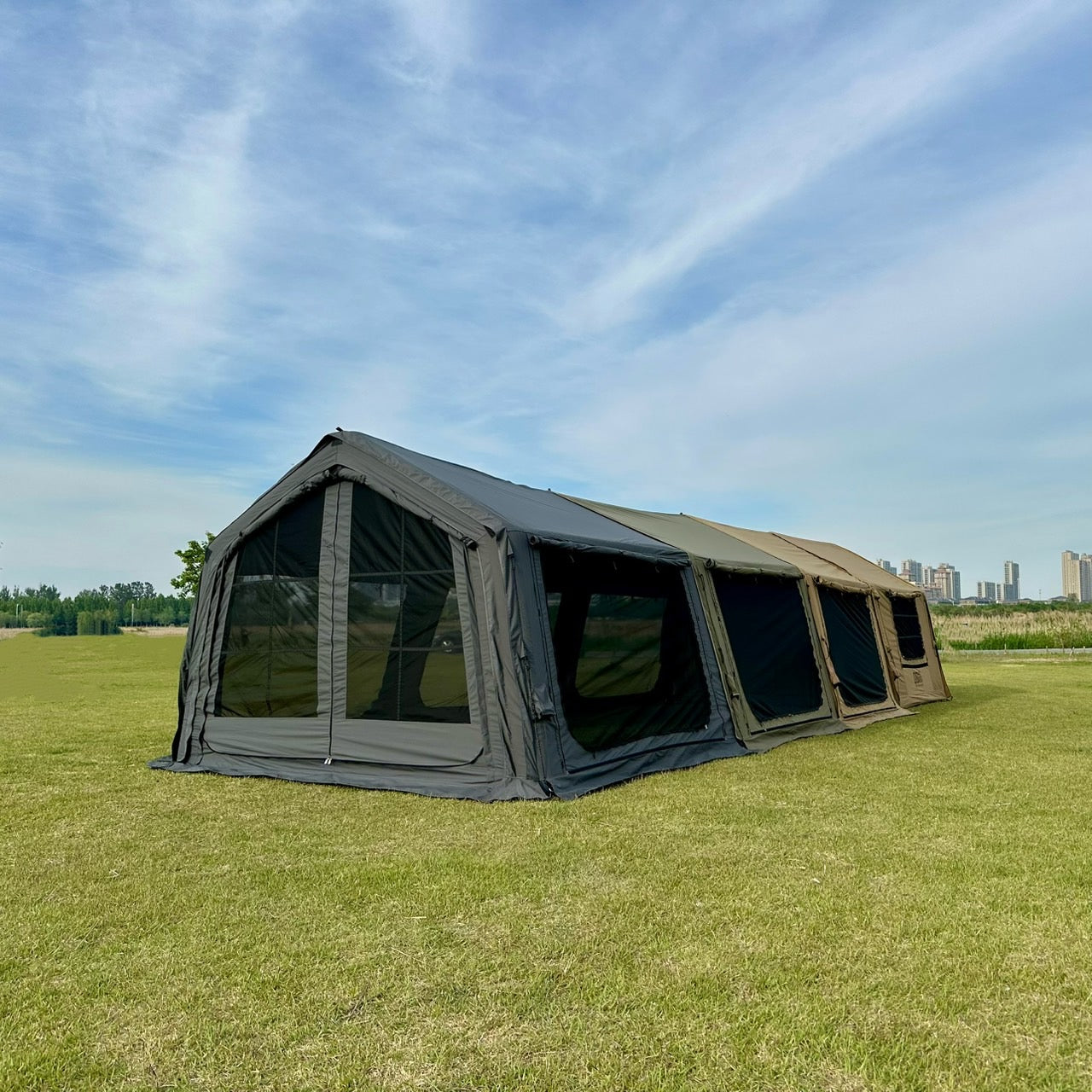 Air Tent Mars 8.0 Pro（本体8㎡+フロントホール8㎡=16㎡）