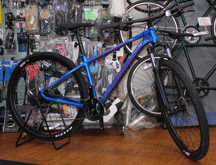 MERIDAの29erMTB BIG NINE 100のMサイズが入荷いたしました。