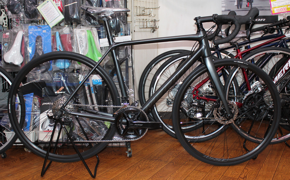 在庫処分特価のご案内MERIDAのディスクロード「SCULTURA 400」