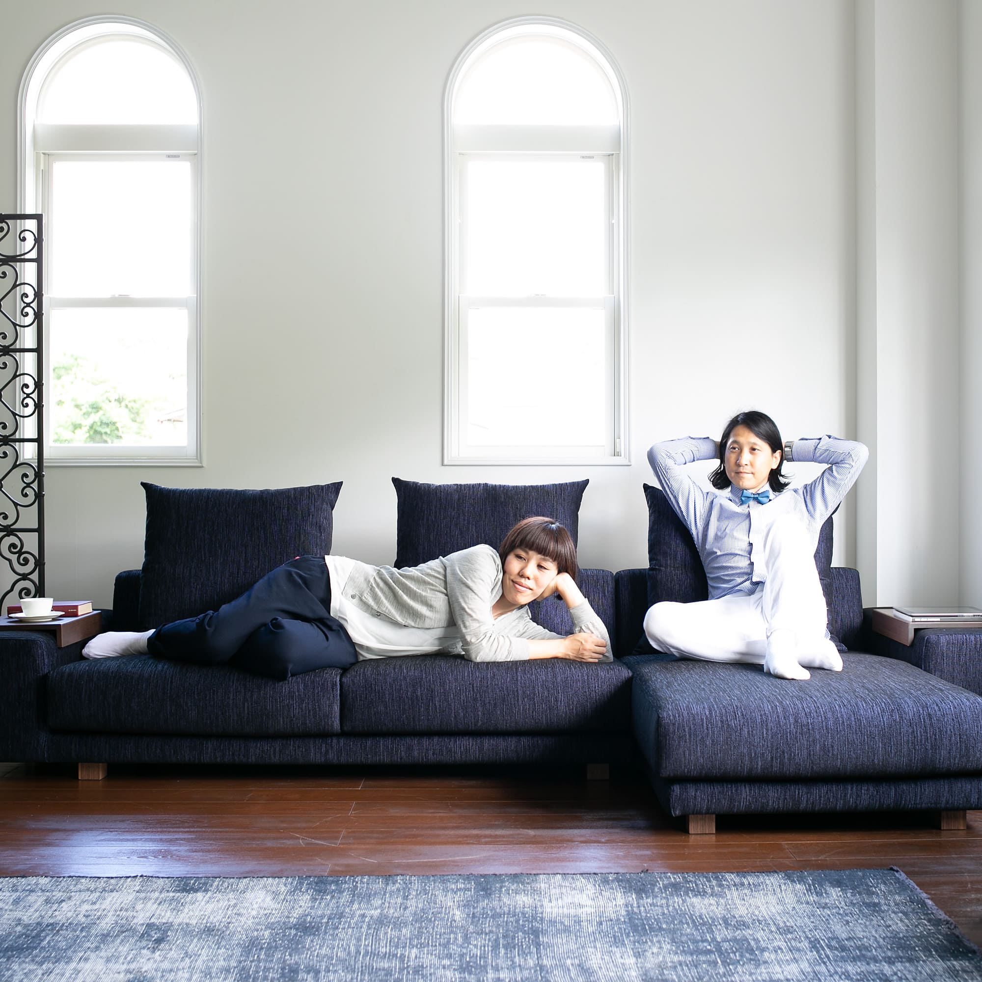 Decibel Professional 2人掛けカウチソファセット」 製品詳細ページ