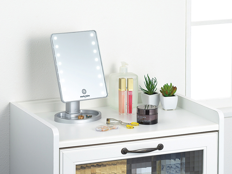 マリ・クレール LEDライト付回転スタンドミラー | 株式会社タマハシ
